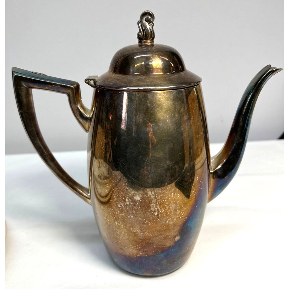 Vintage Oneida Silversmiths Teapot With Hinged Lid & Ornate Finial